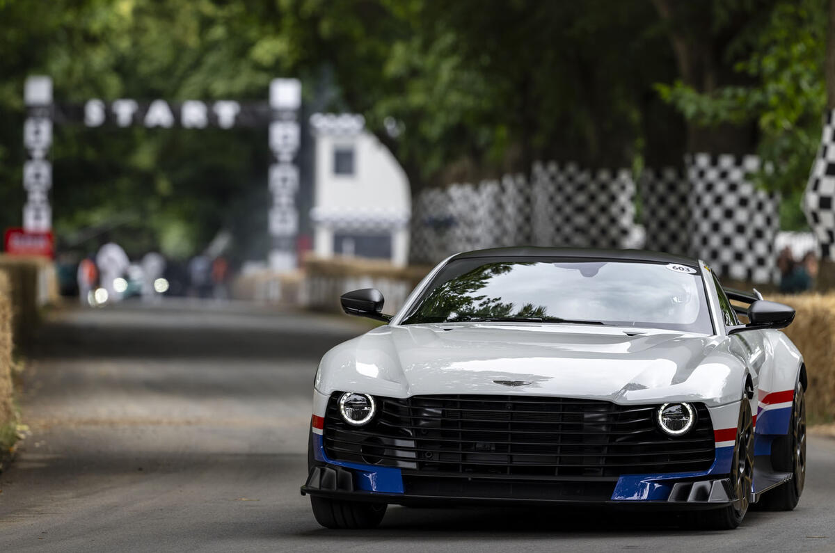 Fernando Alonso FOS 2024 (11) Fernando Alonso FOS 2024 (11)