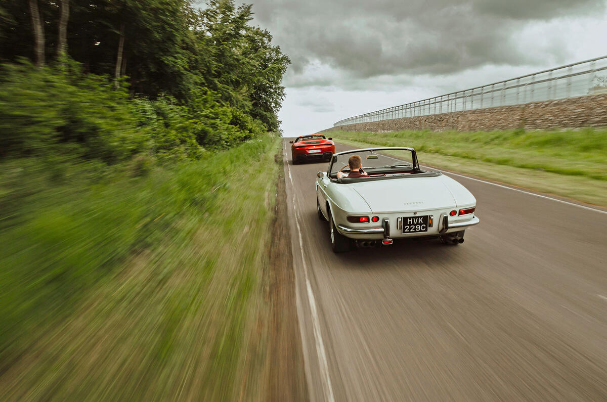 Ferrari 275 GTS vs Ferrari Roma Spider 2024   ME 71