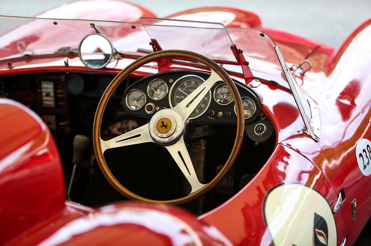 UNMOLESTED TESTA ROSSA