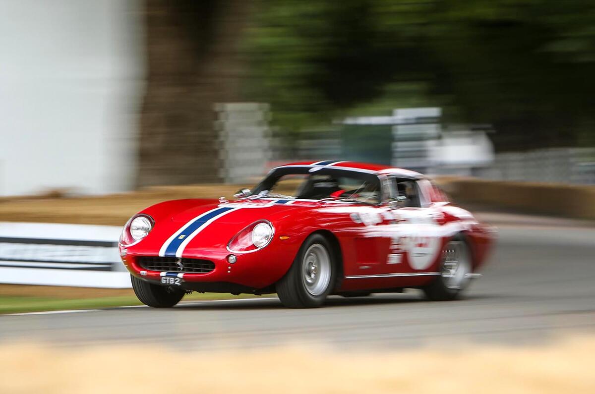 FERRARI 250 LM