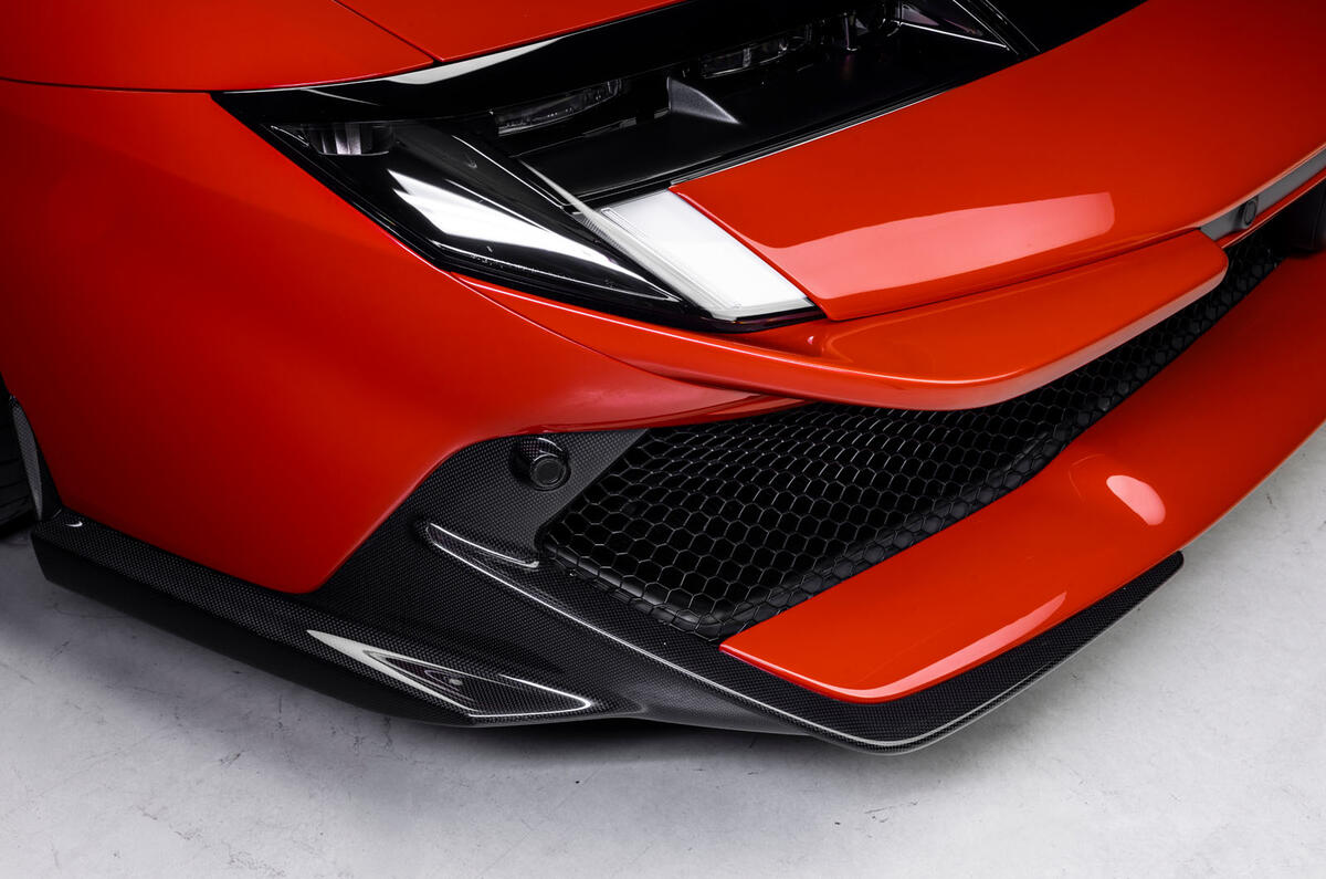 Ferrari 849 Testarossa headlight detail Ferrari 849 Testarossa headlight detail