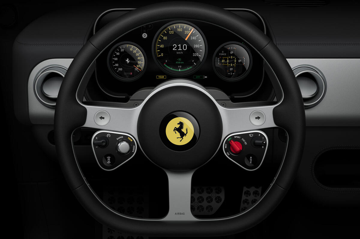 Ferrari Luce interior 11