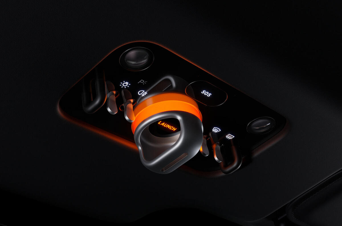 Ferrari Luce interior 5