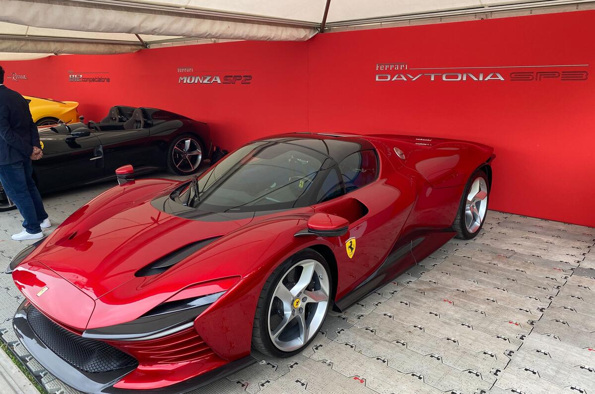 Ferrari Daytona SP3 Side Ferrari Daytona SP3 Side