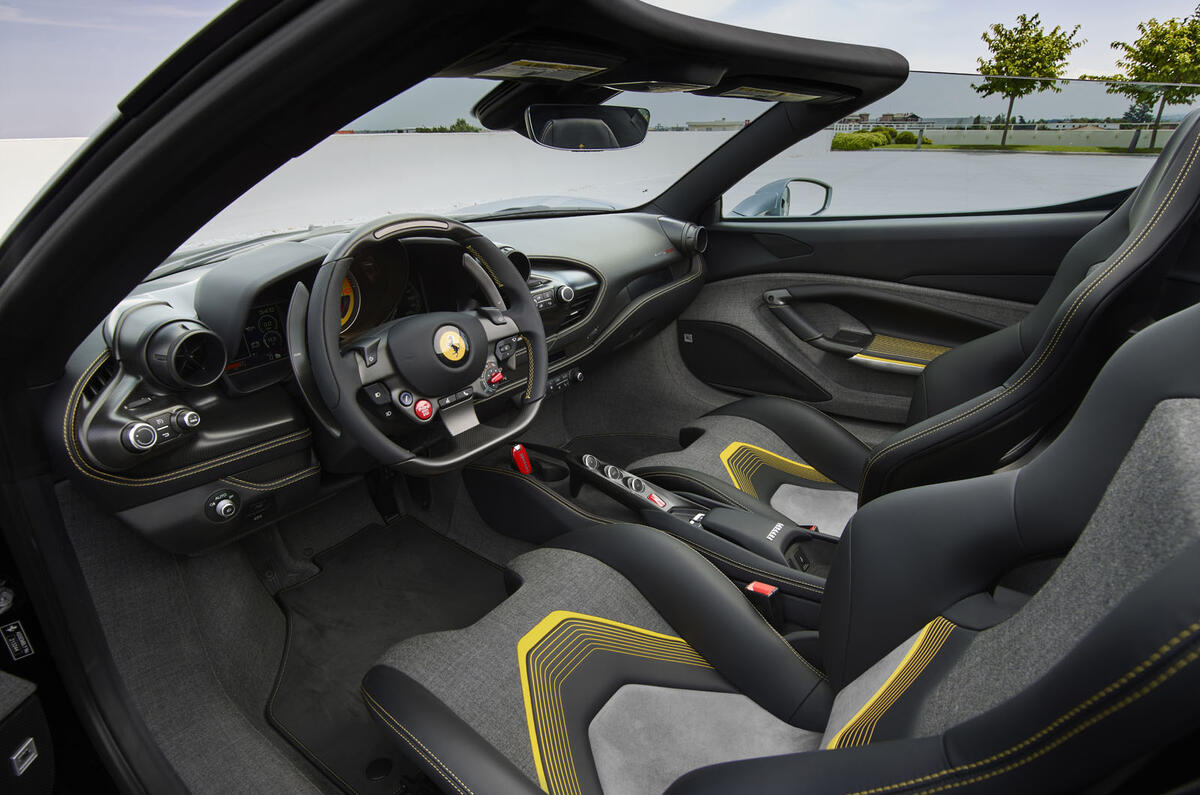 Ferrari HC25 14