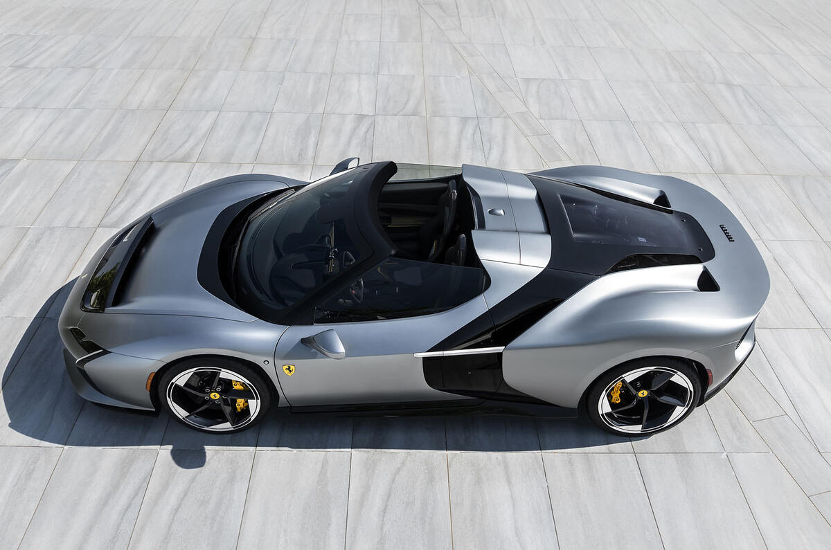 Ferrari HC25 6