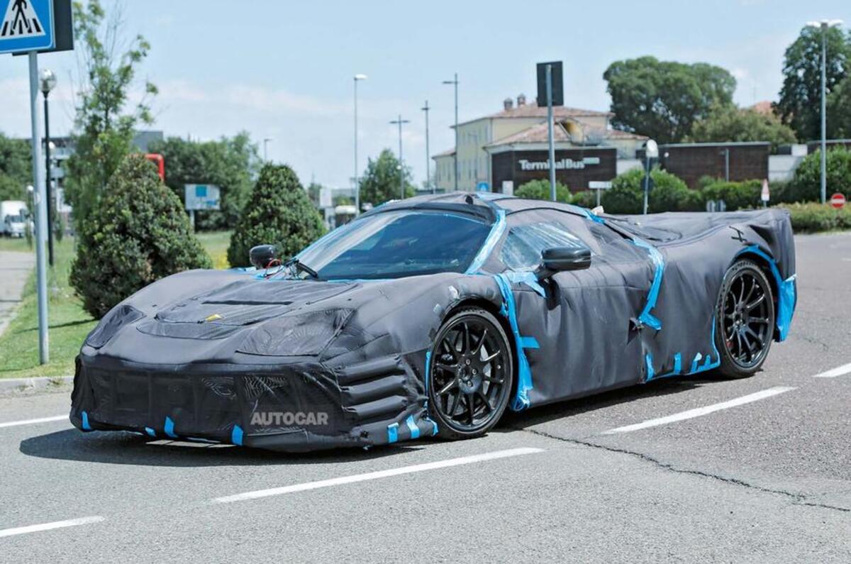 ferrari laferrari hybrid front three quarter