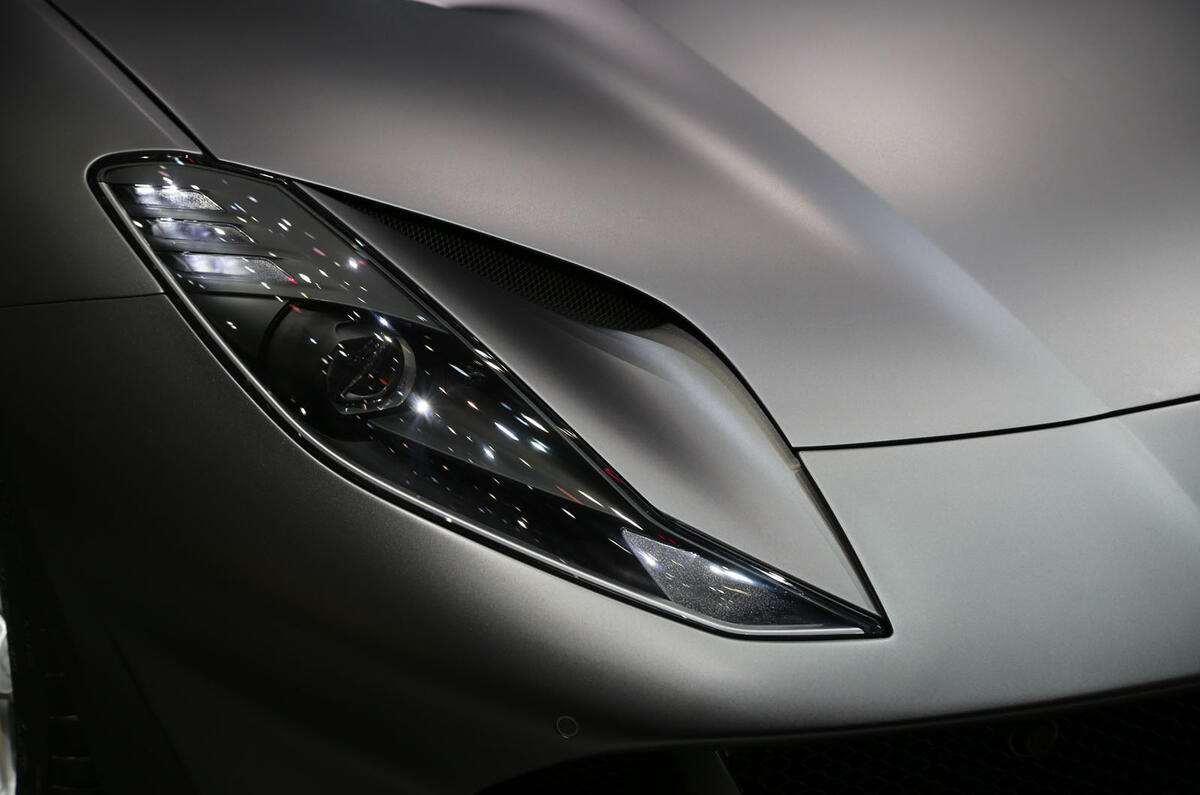 789bhp Ferrari 812 Superfast