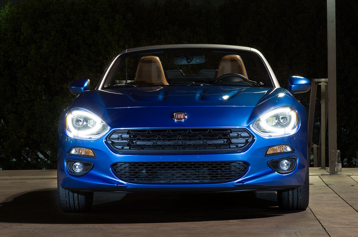 Fiat 124 Spider