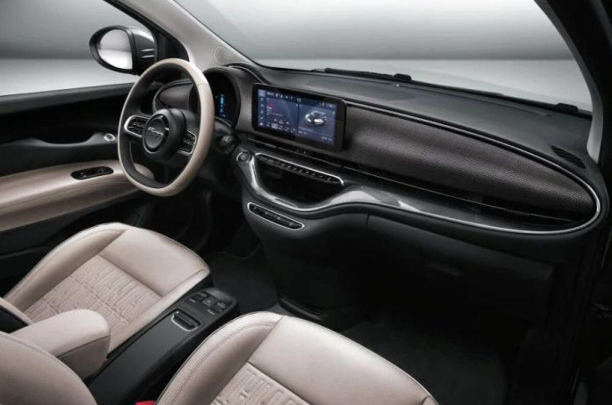 Fiat 500e 2020 leaked images - cabin Fiat 500e 2020 leaked images - cabin