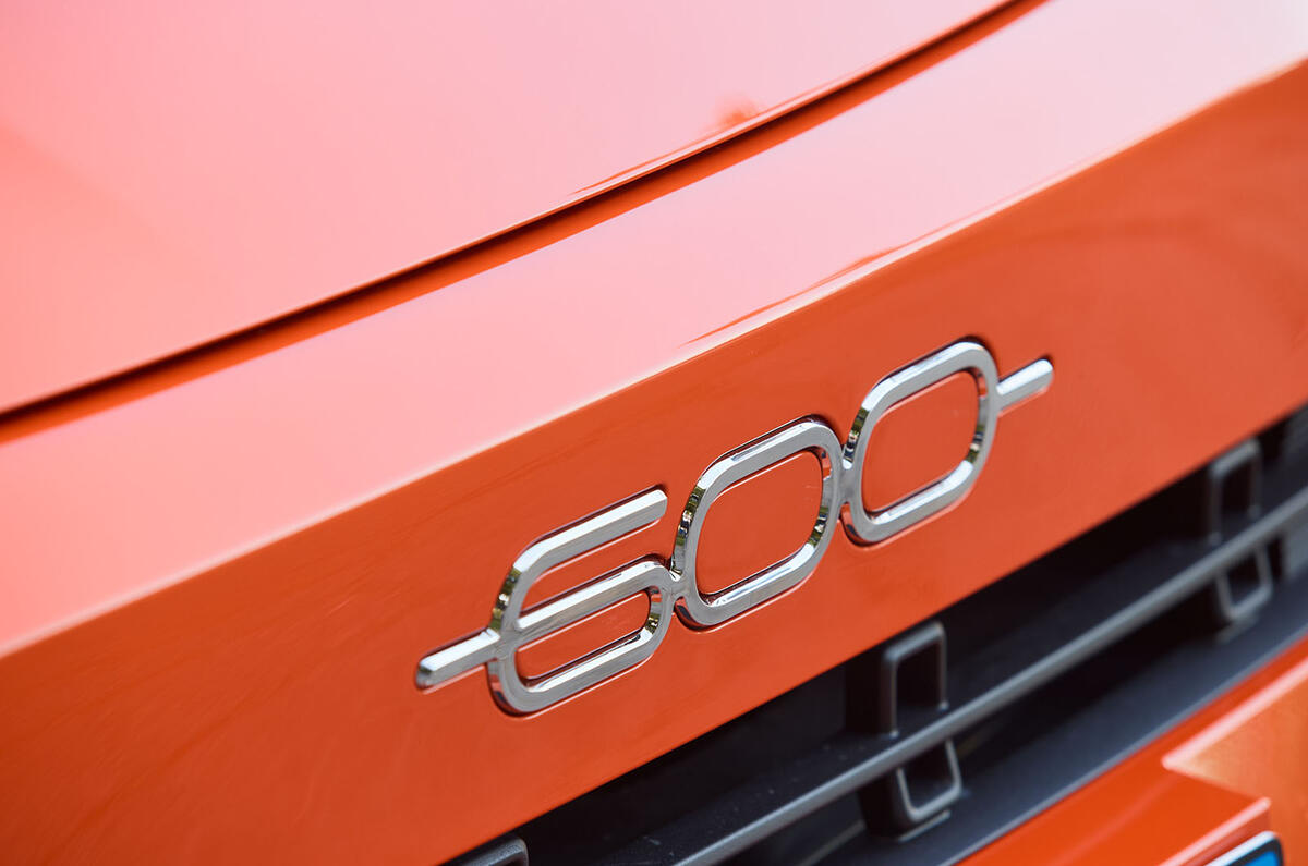 Fiat 600e badge Fiat 600e badge