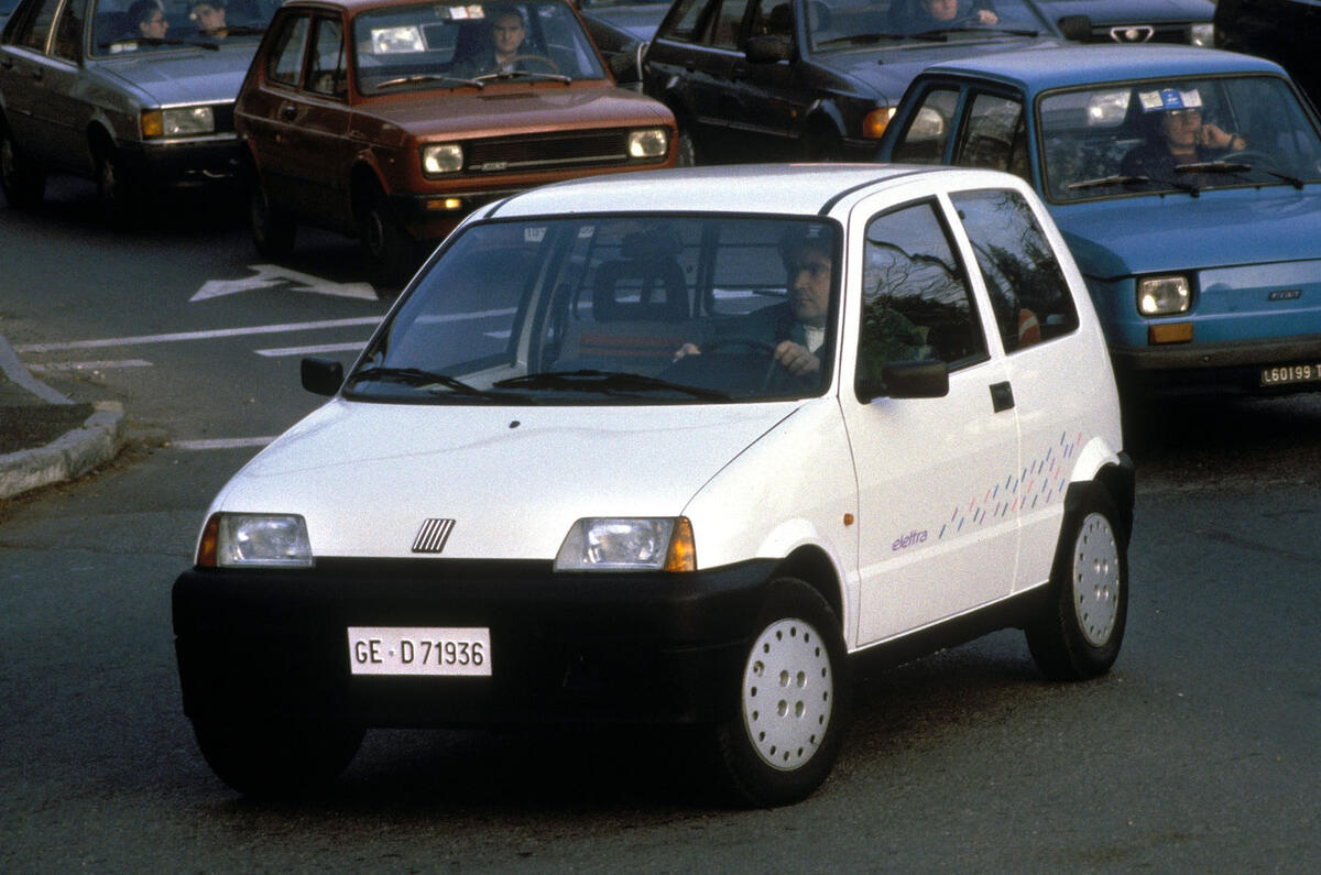 Fiat Cinquecento Elettra front quarter turning