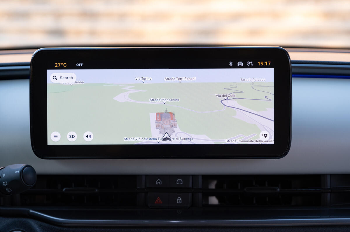 Fiat 500e touchscreen 2 Fiat 500e touchscreen 2