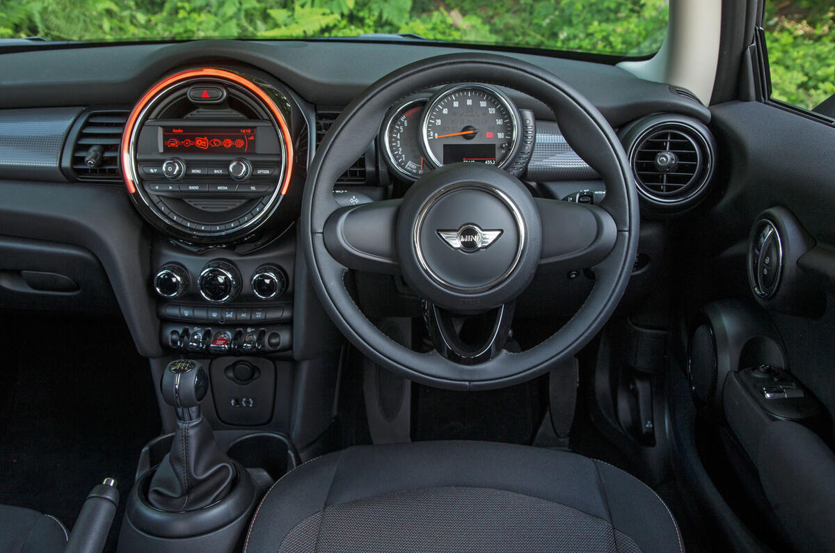 Ford Fiesta, Citröen C3, Kia Rio, Suzuki Swift, Renault Clio, Nissan Micra, Seat Ibiza, Mini One and Mazda 2