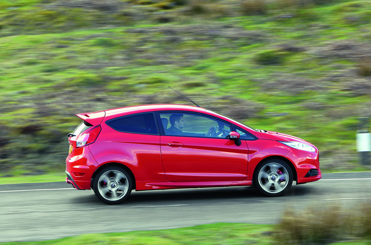 2012 Ford Fiesta ST road test - side
