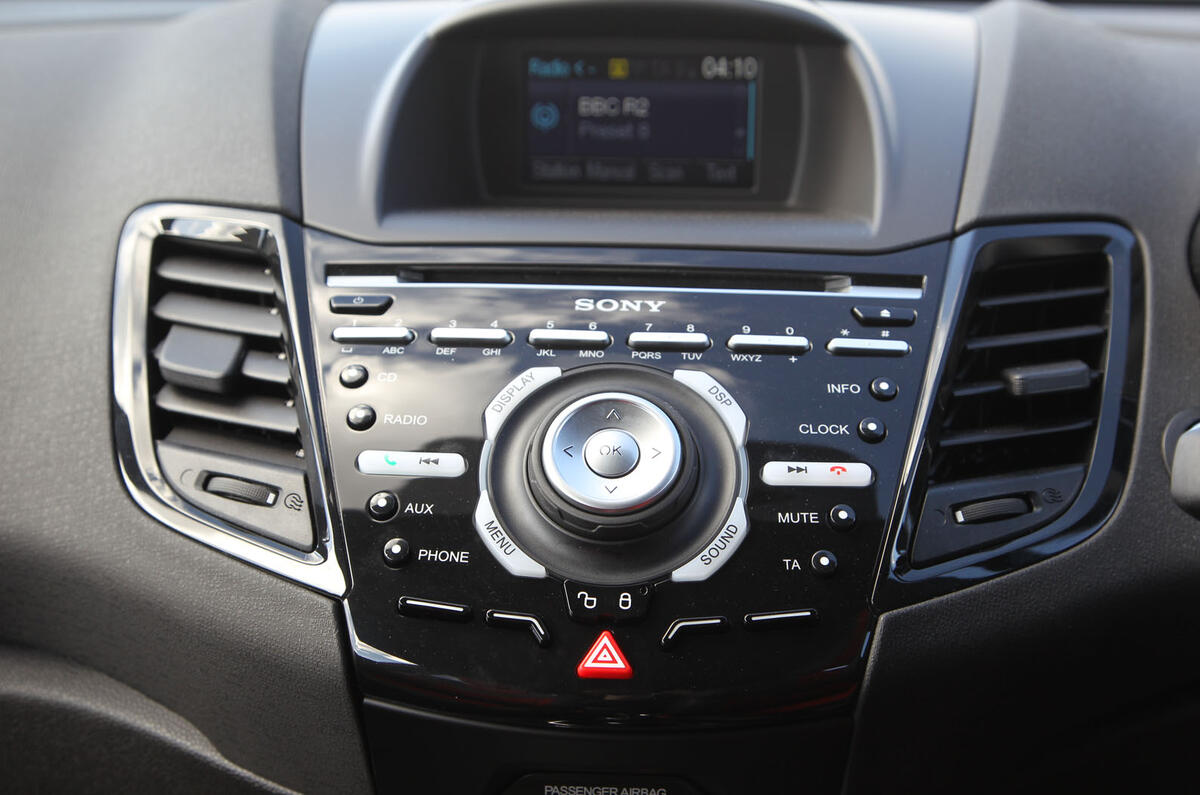 2012 Ford Fiesta ST road test - infotainment