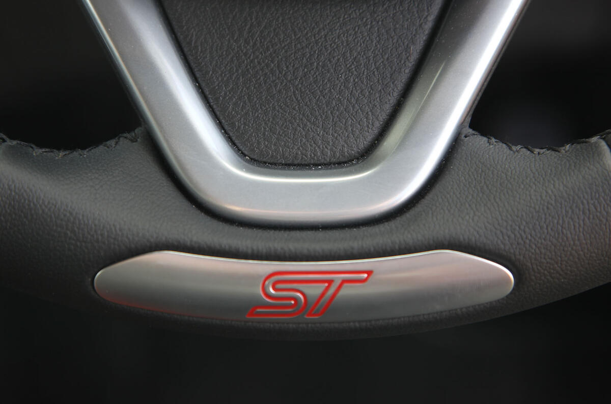 2012 Ford Fiesta ST road test - badge