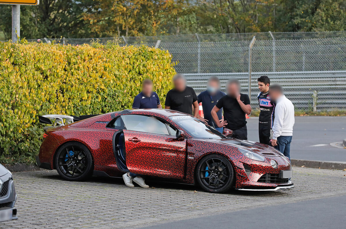 Final Alpine A110 with Ocon and Engineers Final Alpine A110 with Ocon and Engineers