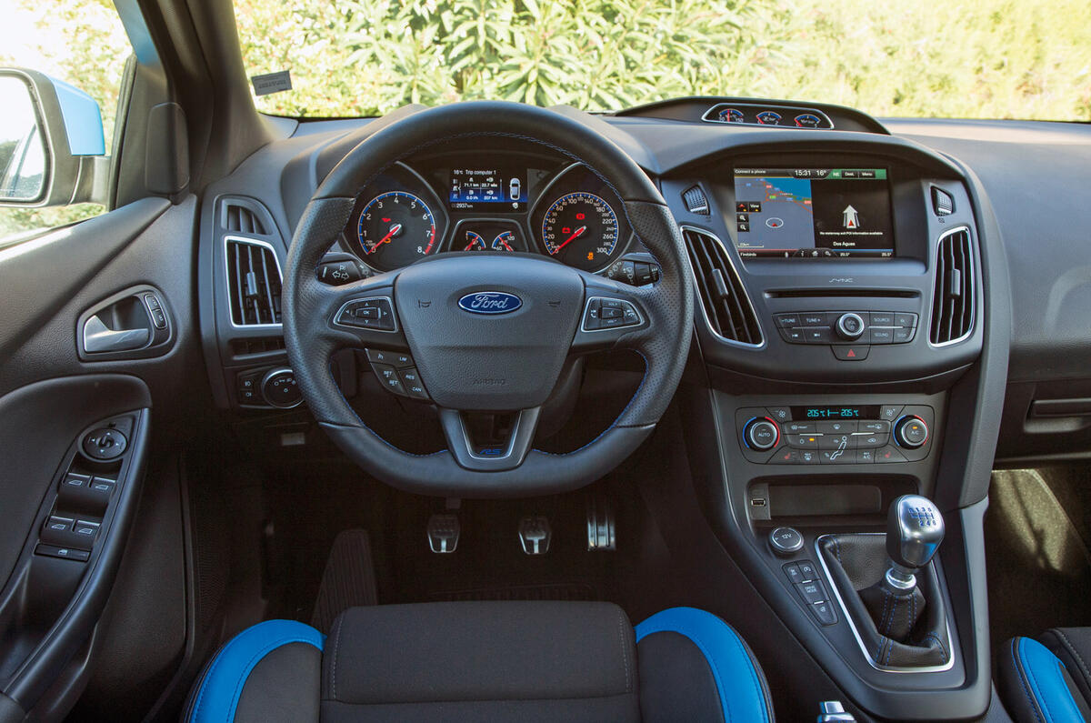 Ford Focus RS interior