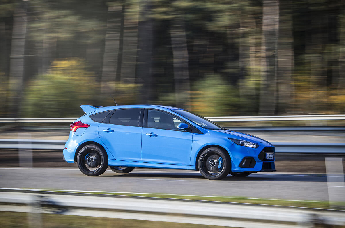 Ford Focus RS spec