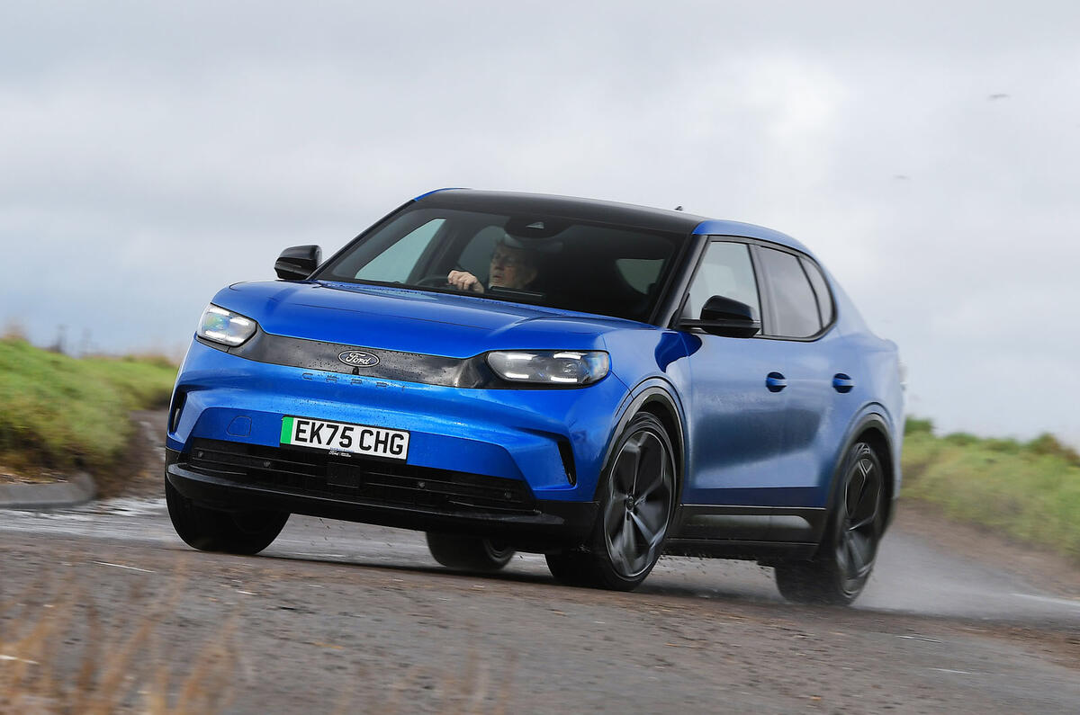 Ford Capri front quarter tracking