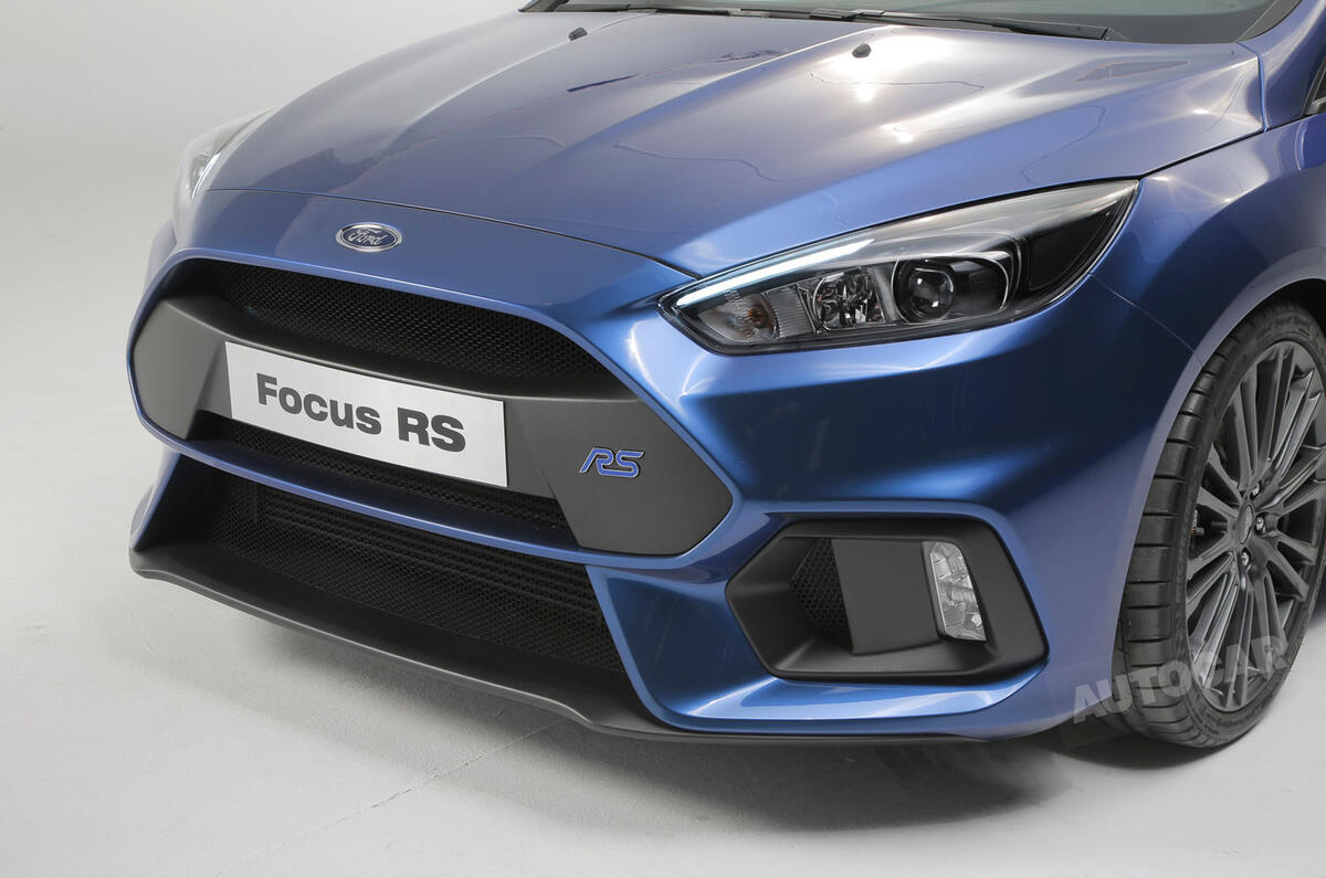 2016 Ford Focus RS - prices, specs, engine details