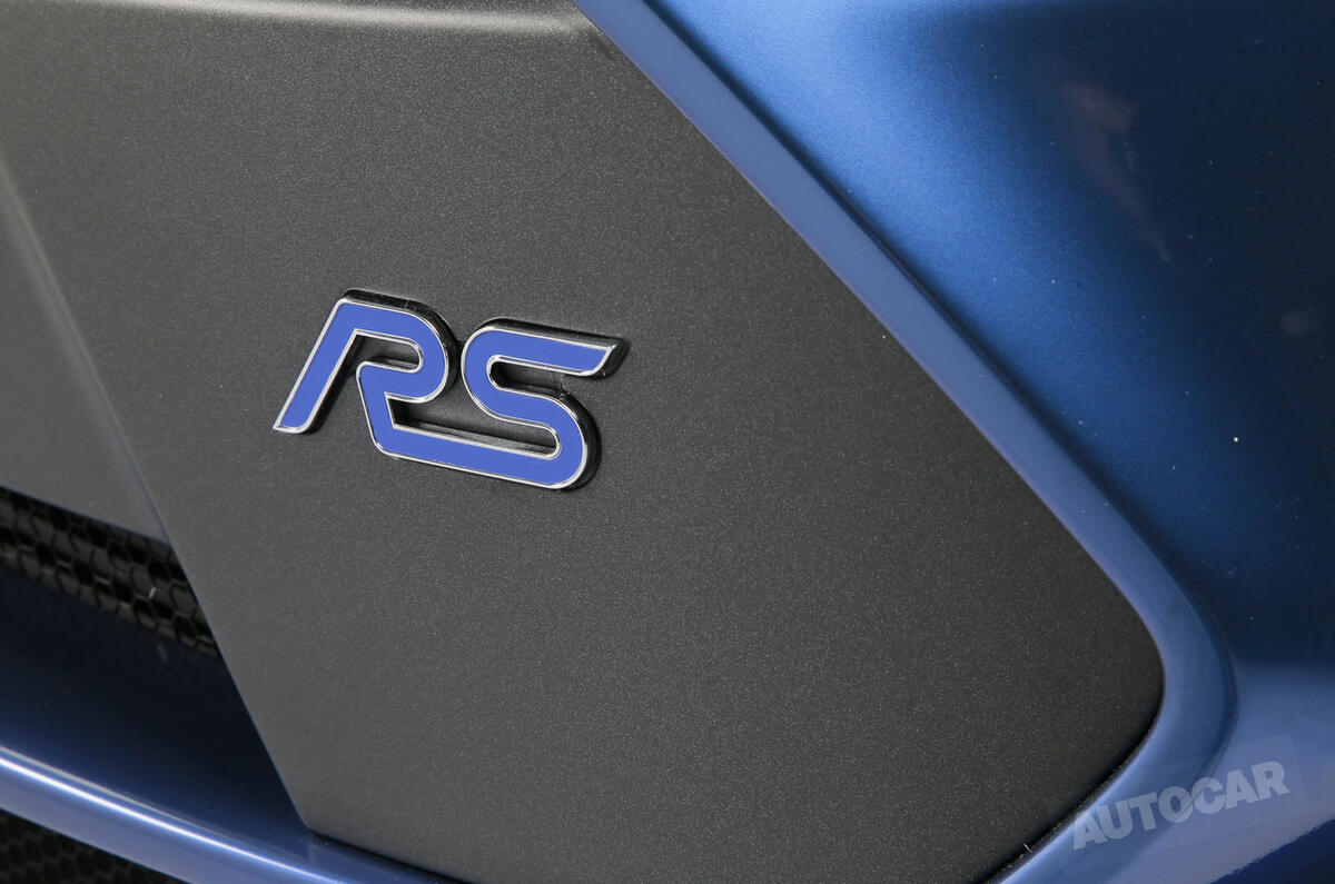 2016 Ford Focus RS - prices, specs, engine details