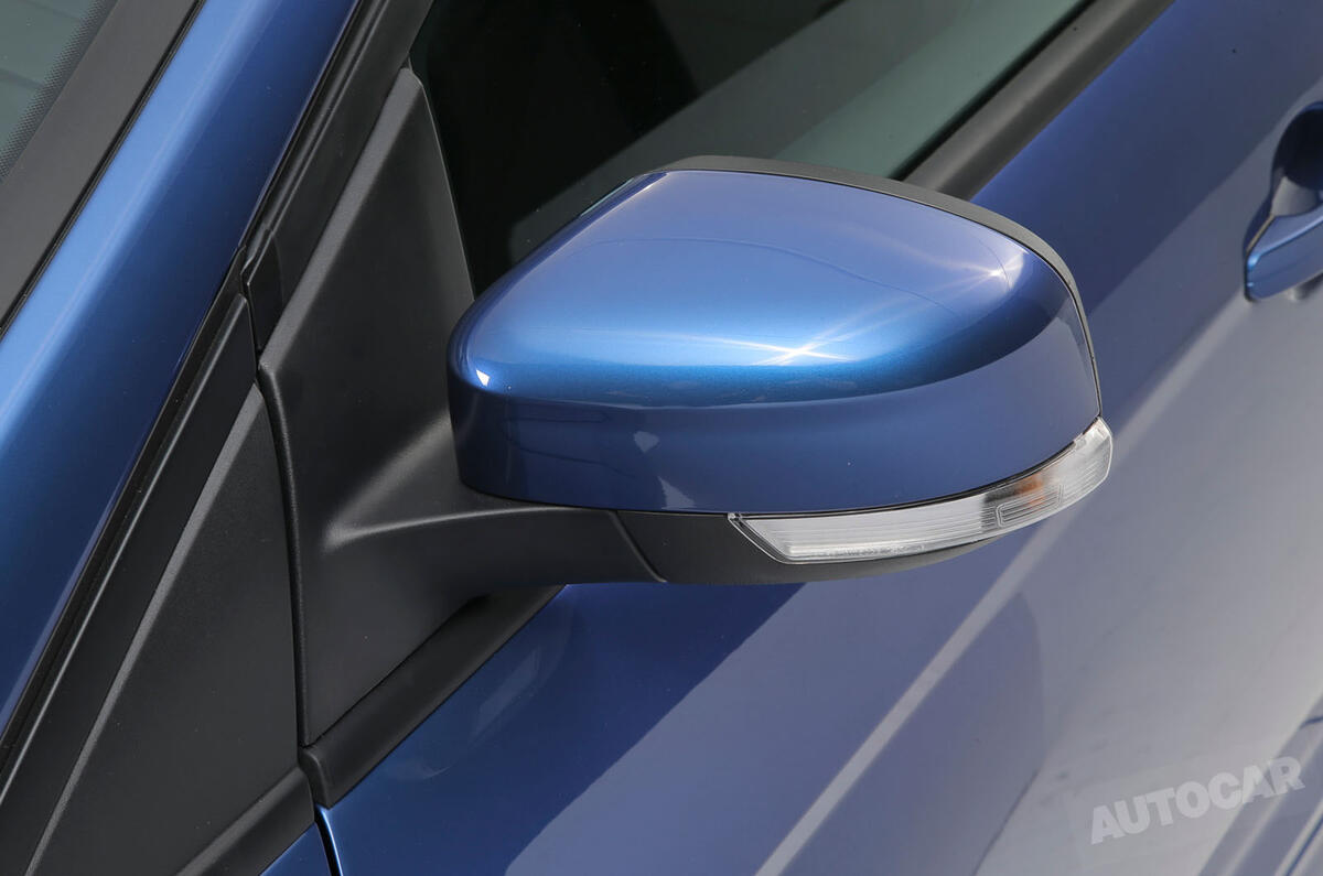 2016 Ford Focus RS - prices, specs, engine details