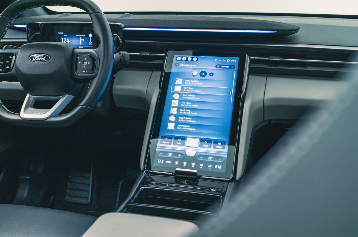 Ford Explorer studio shoot infotainment Ford Explorer studio shoot infotainment