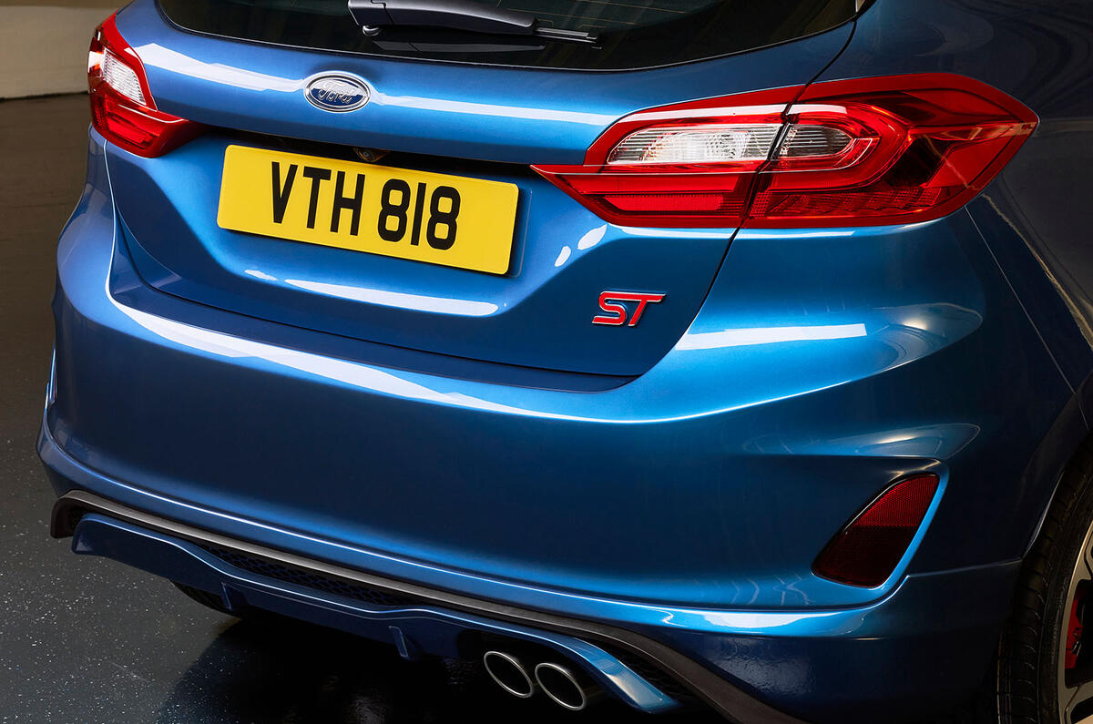 2017 Ford Fiesta ST boot lid