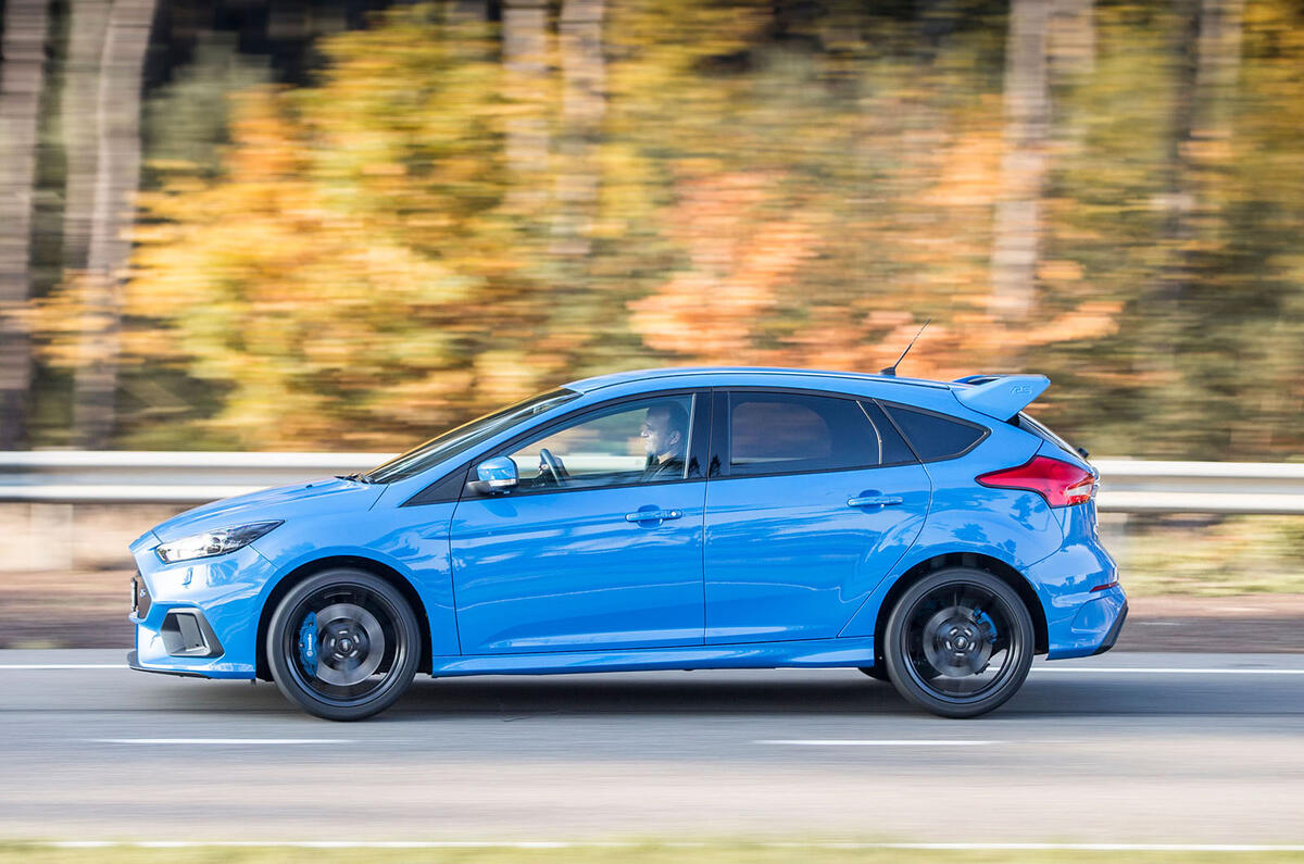 Ford Focus RS side profile