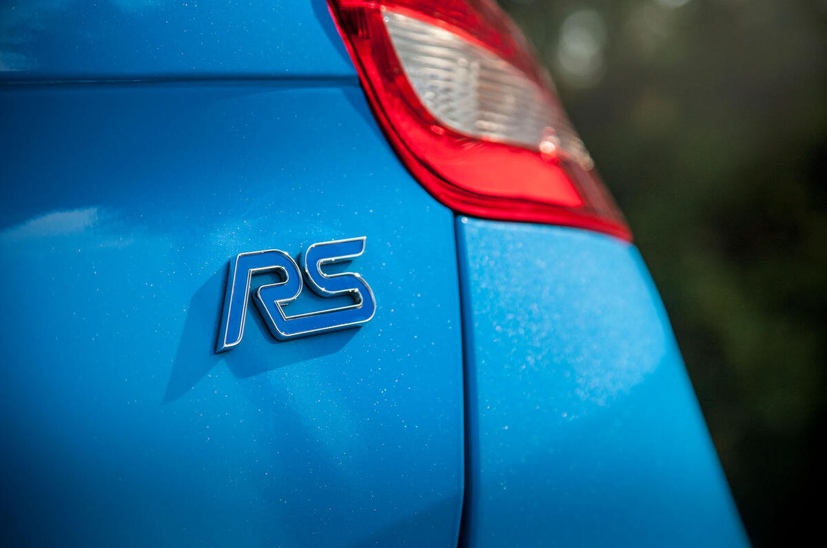 Ford Focus RS badging