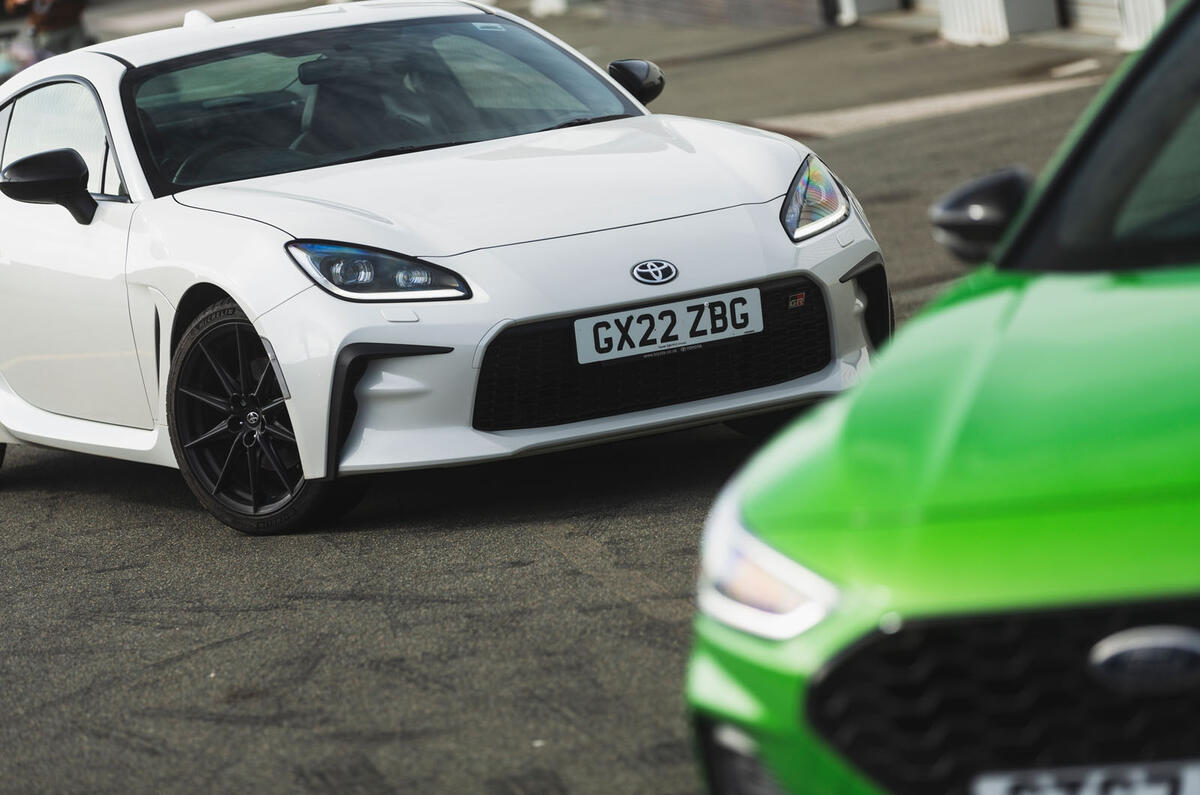 Ford Focus ST Track Pack vs Toyota GR86 front 2
