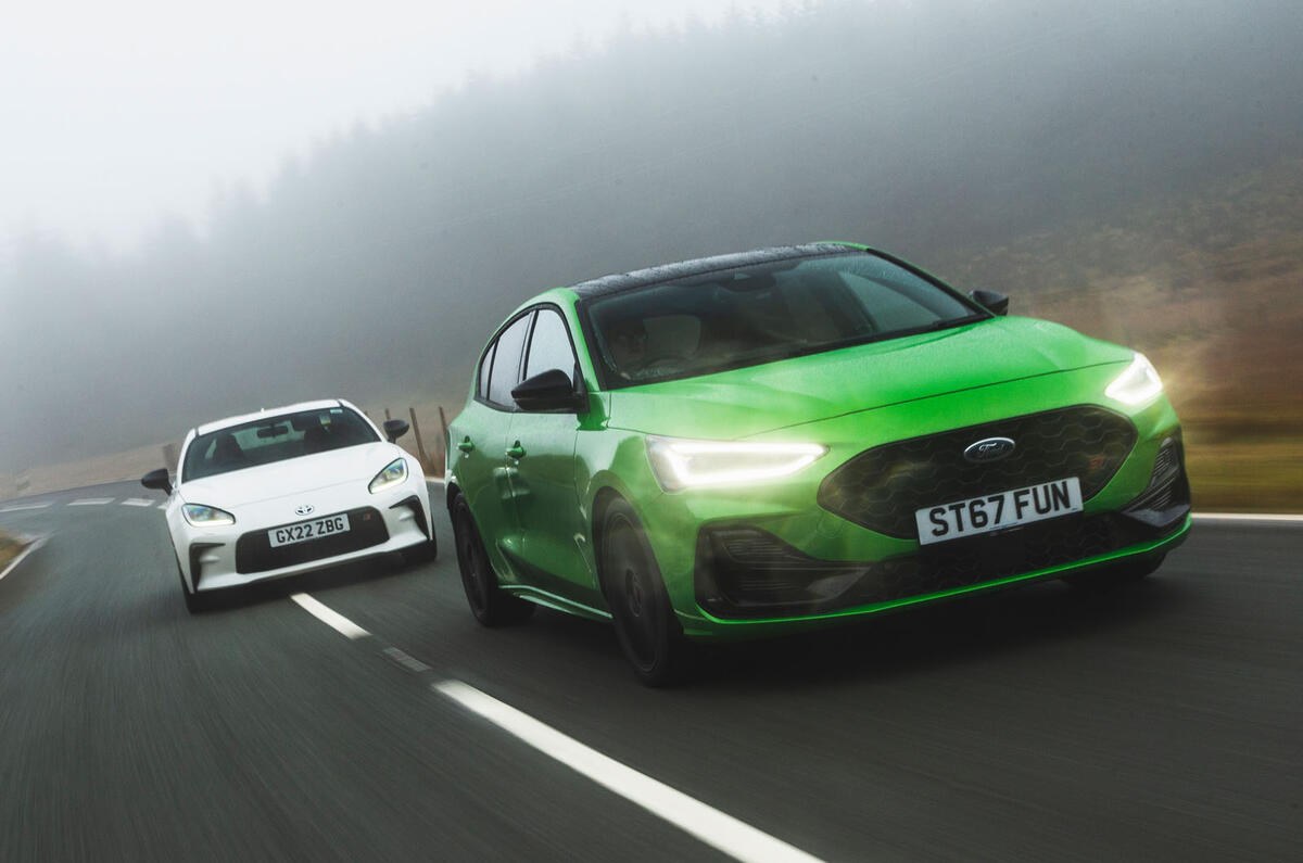 Ford Focus ST Track Pack vs Toyota GR86 front tracking road