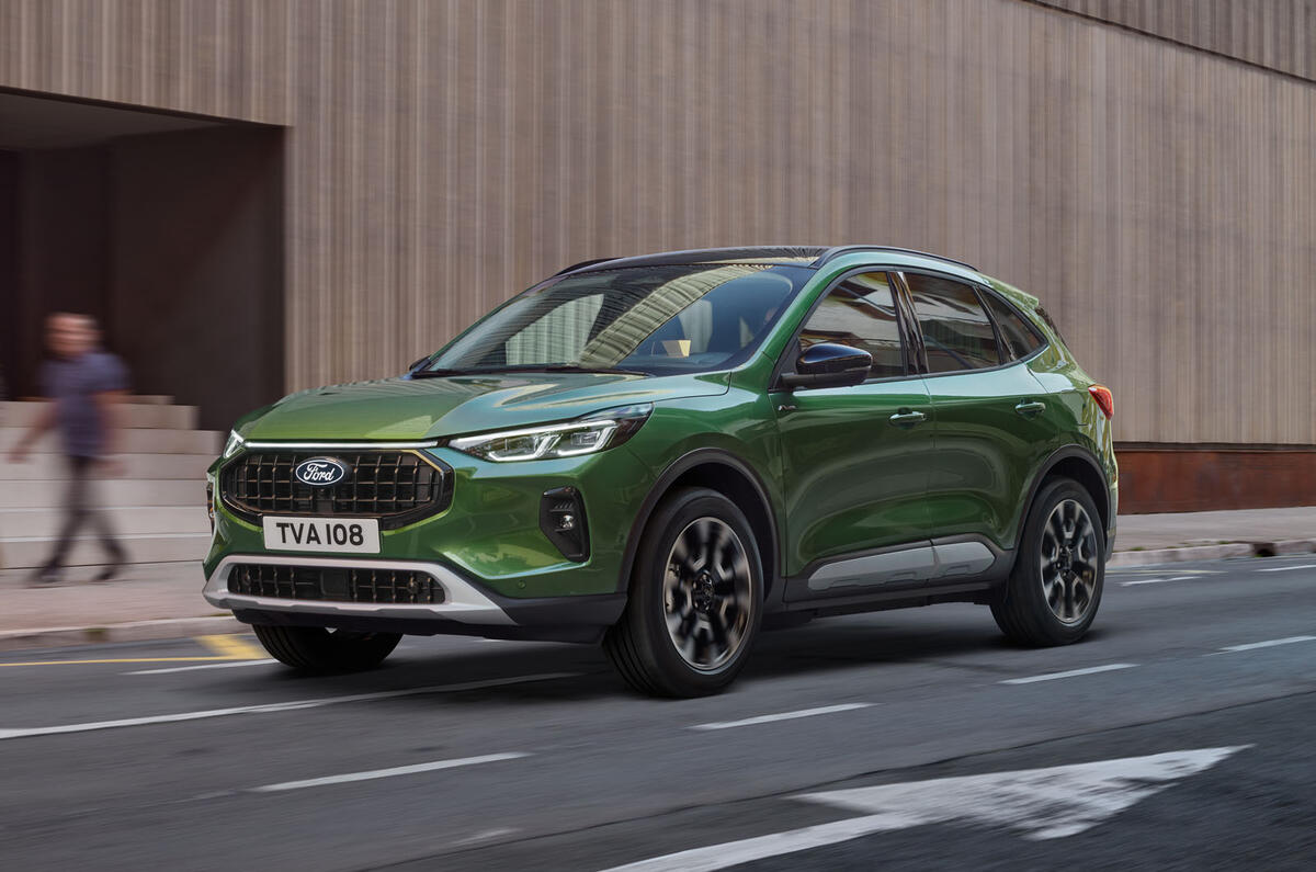 Ford Kuga Active 2024 front quarter driving