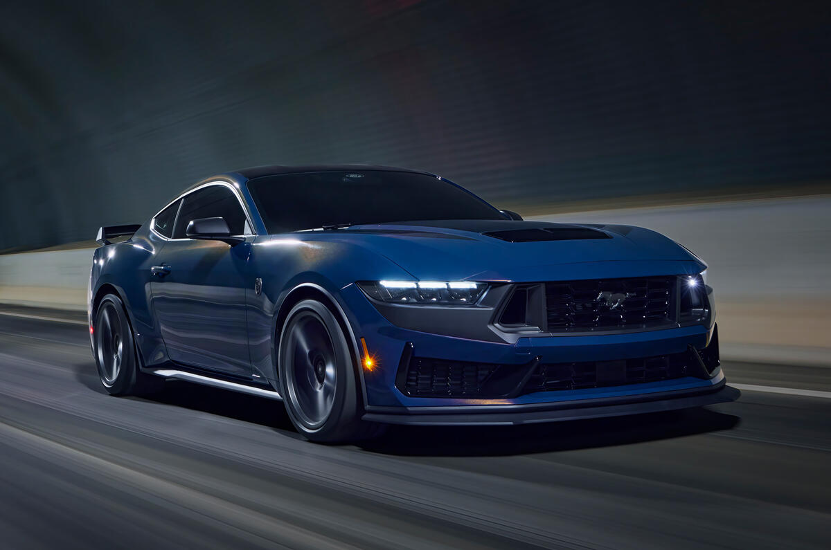 Ford Mustang Dark Horse 2023 front quarter tracking Ford Mustang Dark Horse 2023 front quarter tracking