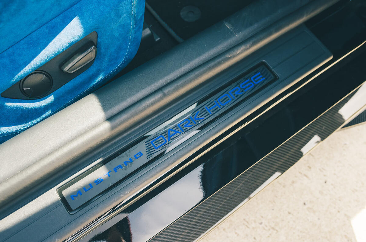 Ford Mustang Sutton review 2025 042