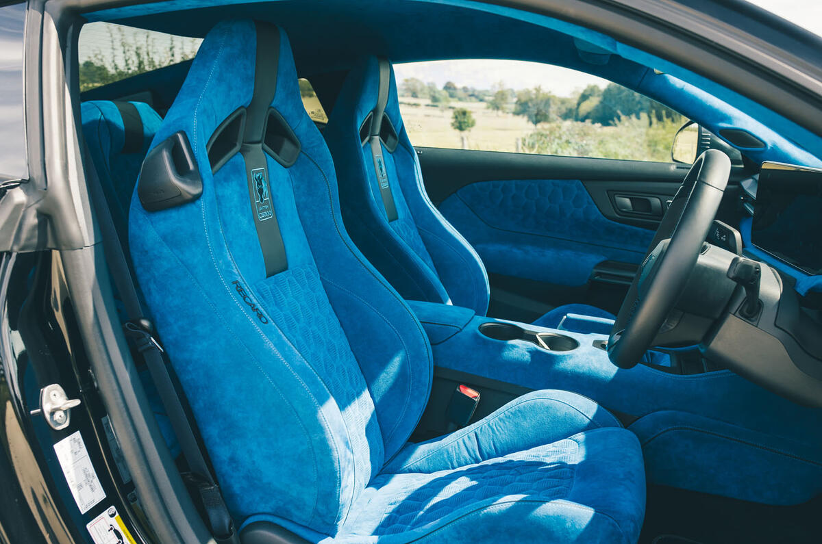 Ford Mustang Sutton review 2025 043