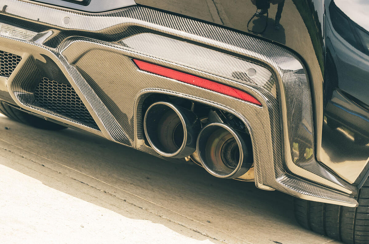 Ford Mustang Sutton review 2025 046