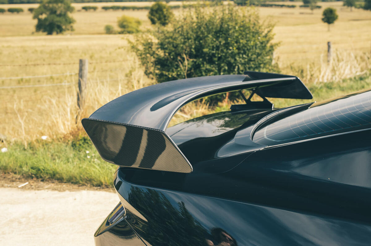 Ford Mustang Sutton review 2025 049