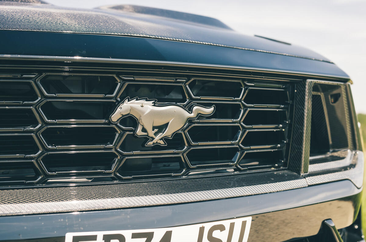 Ford Mustang Sutton review 2025 051