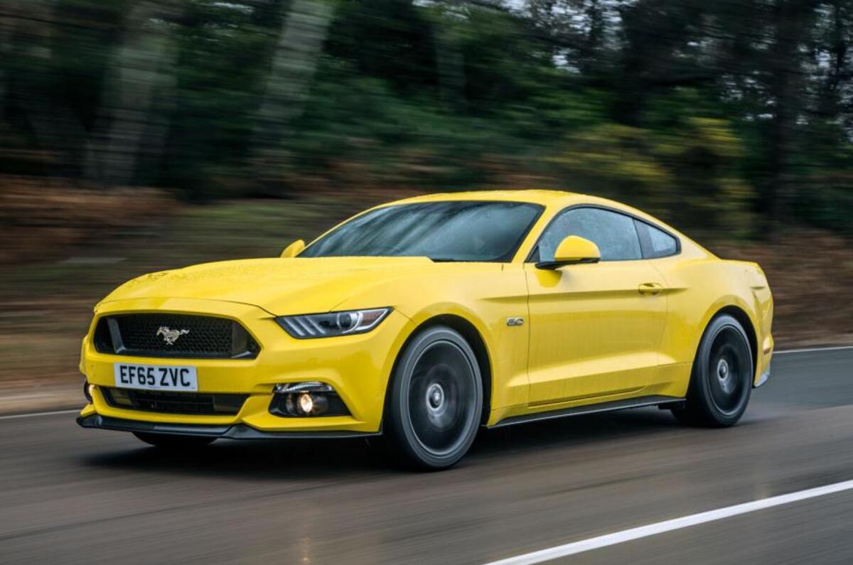 Ford Mustang 2015 tracking front Ford Mustang 2015 tracking front