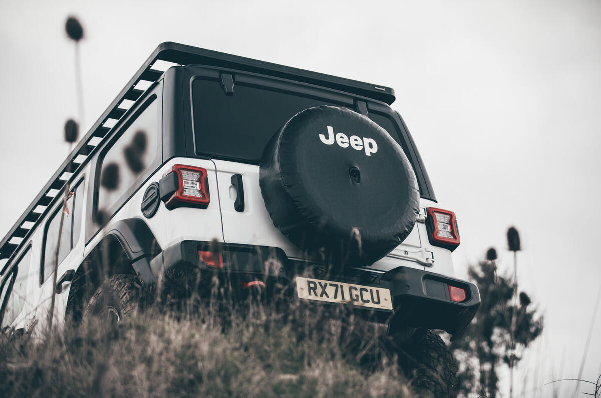 Ford Raptor vs Jeep Wrangler 41 Ford Raptor vs Jeep Wrangler 41