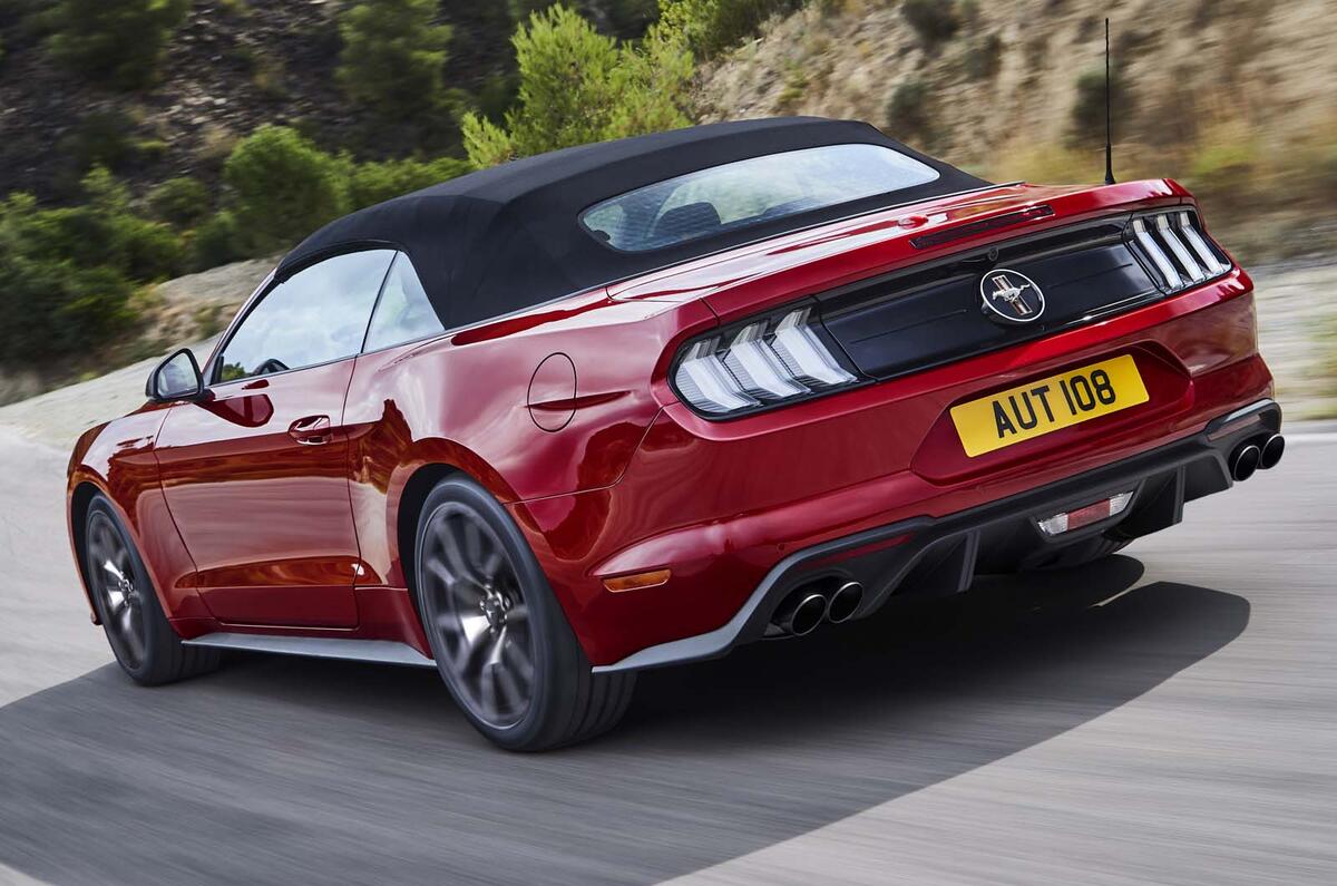 Ford Mustang 2.3 Ecoboost convertible