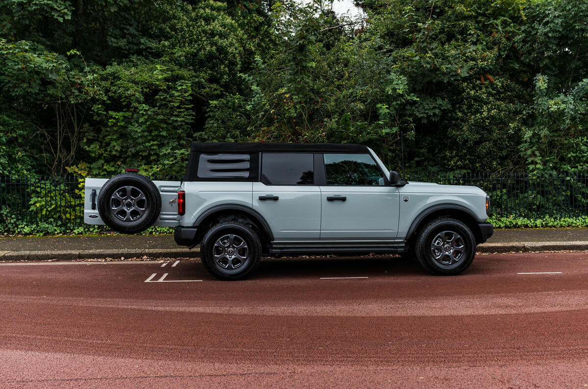 Ford Bronco   Big Bend    Cactus Grey   010 Ford Bronco   Big Bend    Cactus Grey   010