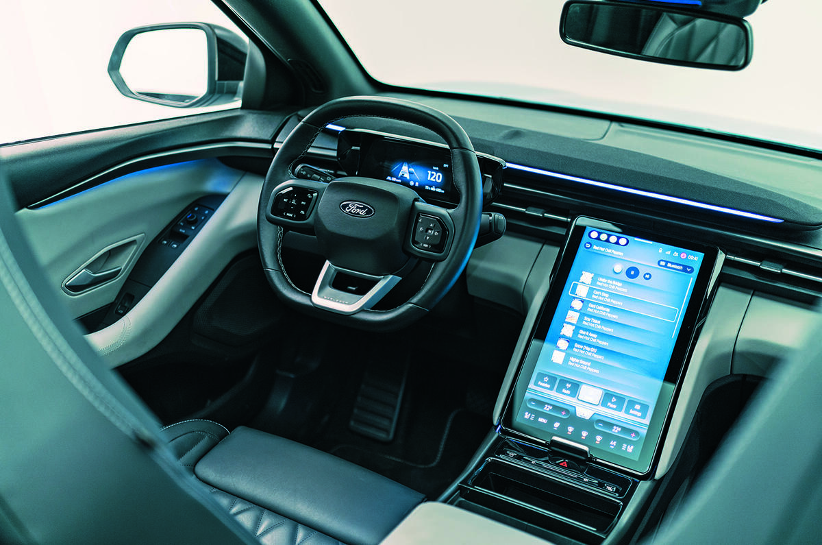 Ford Explorer front interior Ford Explorer front interior