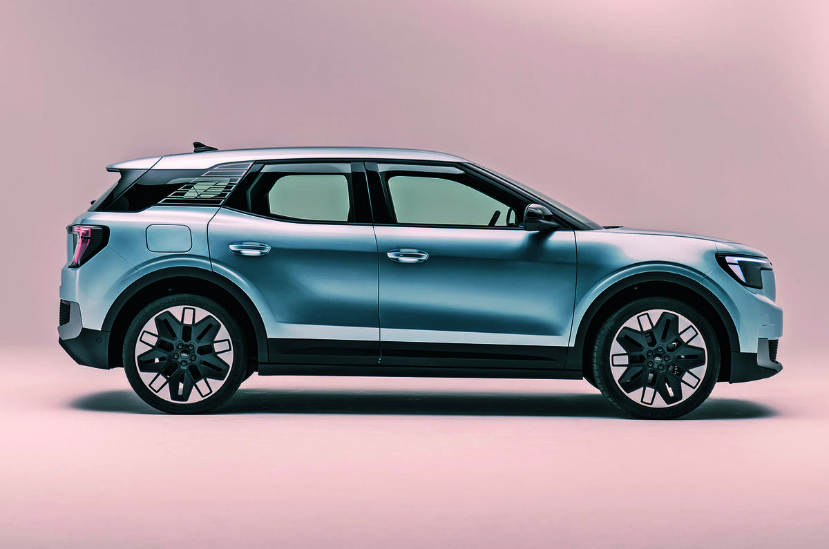 Ford Explorer side view