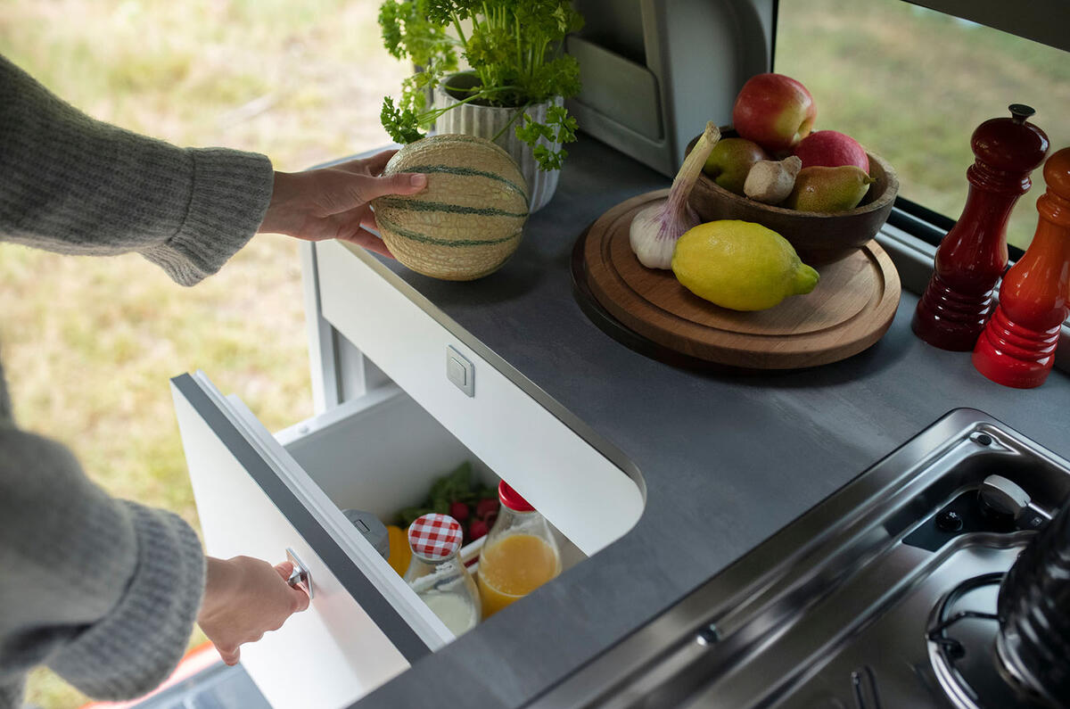 Ford Transit Custom Nugget drawers Ford Transit Custom Nugget drawers