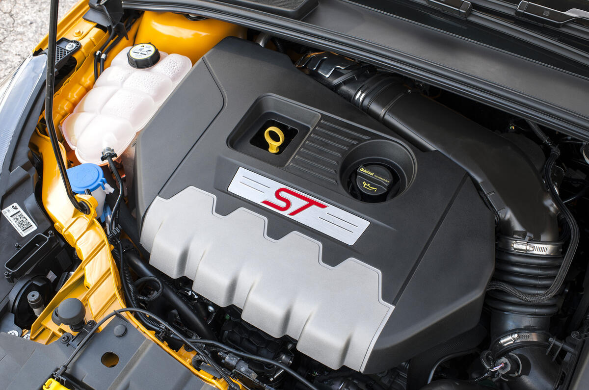 2015 ford focus 2 0 tdci 185 st review review autocar what does ford stand for