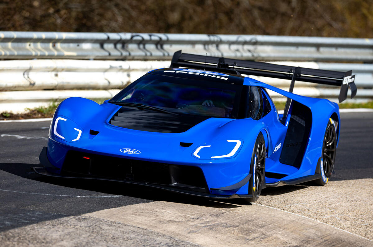 FordNordschleife26 040112082800501MS
